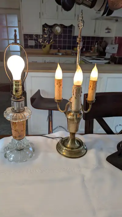 Lampes antiques, View more