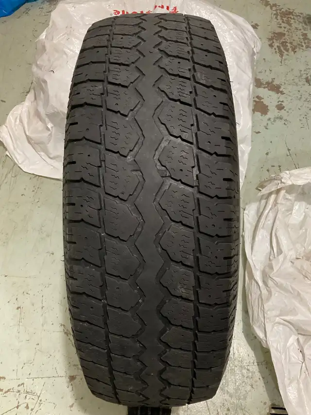 225/75/R16 Motomaster Total Terrain in Tires & Rims in Bedford - Image 2