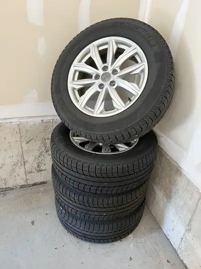 Audi Q5 winter tires on rim 235/65R17 Michelin Latitude X-ice snow tires, mint condition