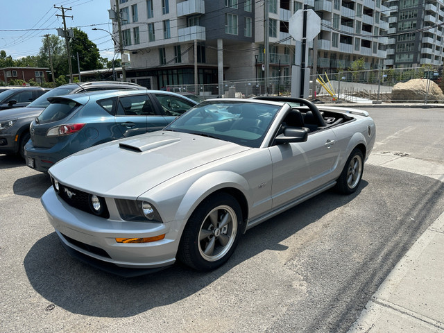 Mustang Convertible GT V8 dans Autos et camions  à Ville de Montréal