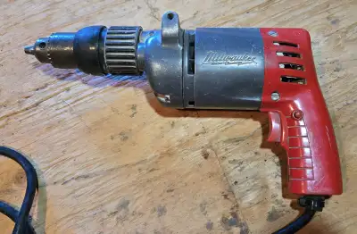 Milwaukee 5390 Heavy-Duty Hammer Drill, View more