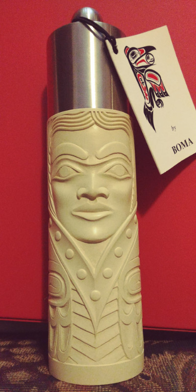 Grinder for Salt and Pepper Native Chief or Princess in Arts & Collectibles in City of Toronto