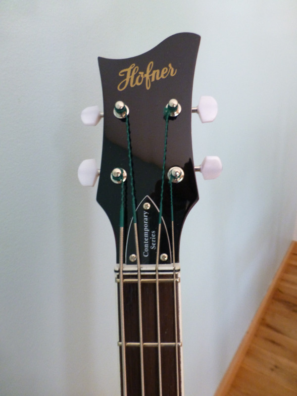 Basse électrique Höfner HCT-500/1 dans Guitares  à Ville de Québec - Image 3