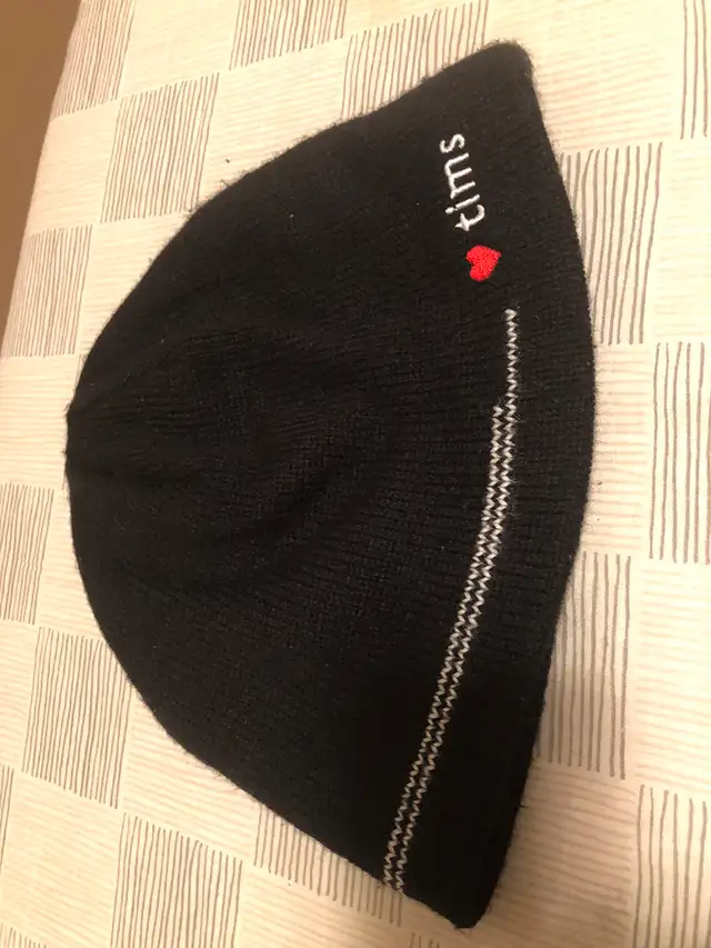 Tim Hortons  Mens Wool winter jacket in Black plus toque & scarf in Men's in Chatham-Kent - Image 6