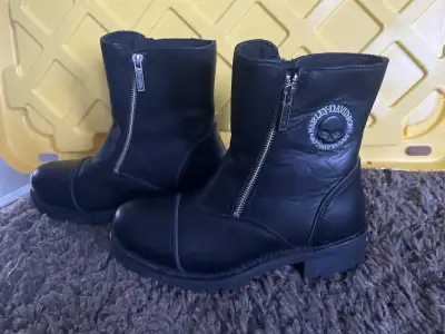 Ladies Harley Davidson bike boots , View more