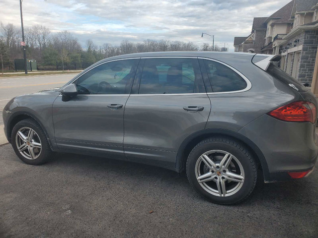 2014 Porsche cayenne platinum edition full service  in Cars & Trucks in Edmonton