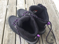 Wind River Winter Boots Size 8