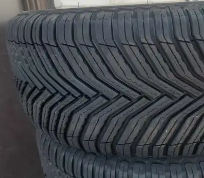 New Michelin CROSSCLIMATE2 CUV Touring 235/55R18 100V SL $ 1235 plus tax for set of 4 tires NEW Call...