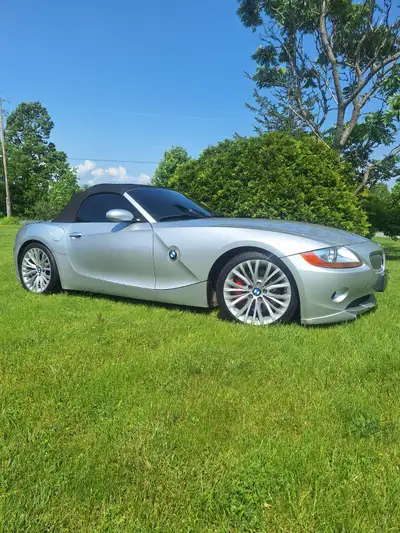 2003 BMW Z4 3.0i One of a kind, well maintained, wintered indoors with a short cover for the soft-to...