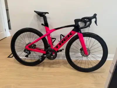 2019 Trek Madone SLR 7 | Size 50, View more
