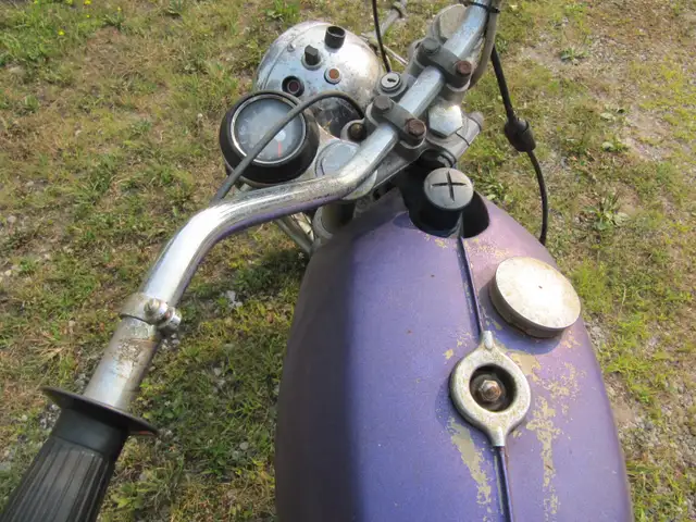 *SOLD* 2 X TRIUMPH TRAILBLAZER STREET SCRAMBLER MOTORCYCLES in Street, Cruisers & Choppers in Barrie - Image 8