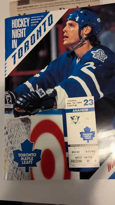 This is a vintage Hockey Night in Toronto magazine and a ticket from January 18, 1994, featuring the...
