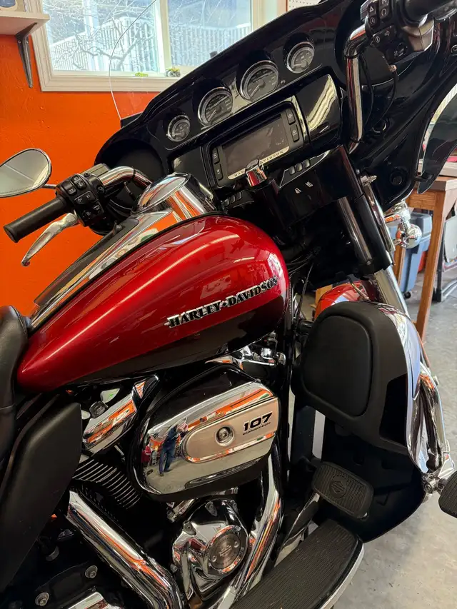 2018 HD Ultra Limited Low in Street, Cruisers & Choppers in Penticton - Image 4