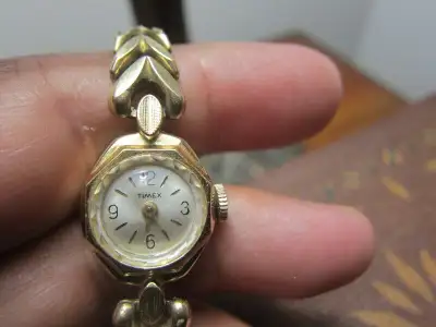 VINTAGE 1960 MONTRE BRACELET AUTOMATIC TIMEX / FEMME, View more