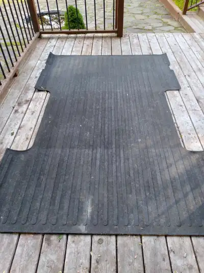 Came out of a 2007 chev Silverado 8 foot box. Will fit many other trucks and can always be modified...