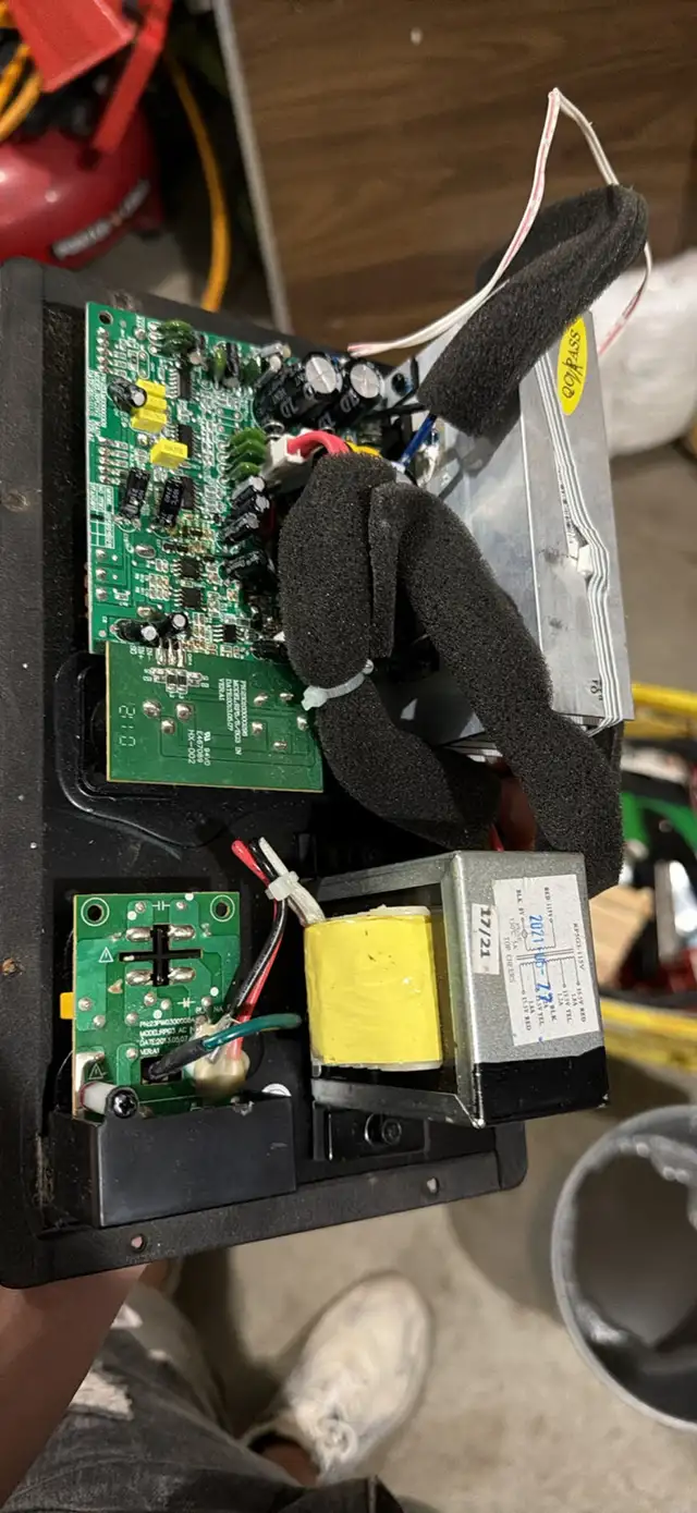 KRK Classic 5 Amplifier Board561546448518533121