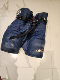 Hockey pants blue. Youth