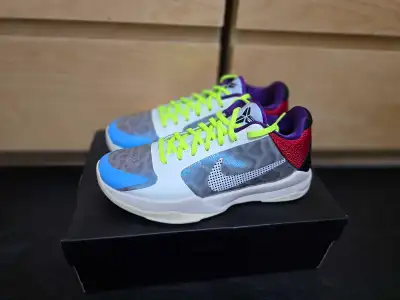Kobe 5 size 8, View more