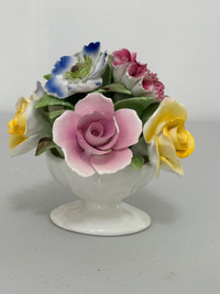Vintage discontinued Bone China flower bouquet made in  England 