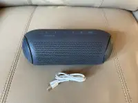 LG XBOOM Go Bluetooth Speaker PL7 NEW