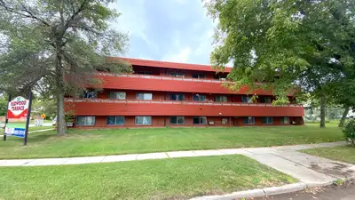 Beautifully Renovated 2-Bedroom Apartment in East Hill