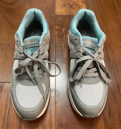 Sketchers Size 9, View more