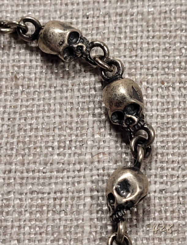 Bracelet 7" d'alliage tibétain crânes. Tibetan alloy skull chain dans Bijoux et montres  à Laval/Rive Nord - Image 4