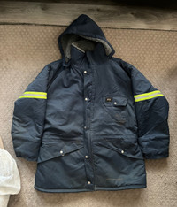 calgary flames jacket in Canada - Kijiji Canada