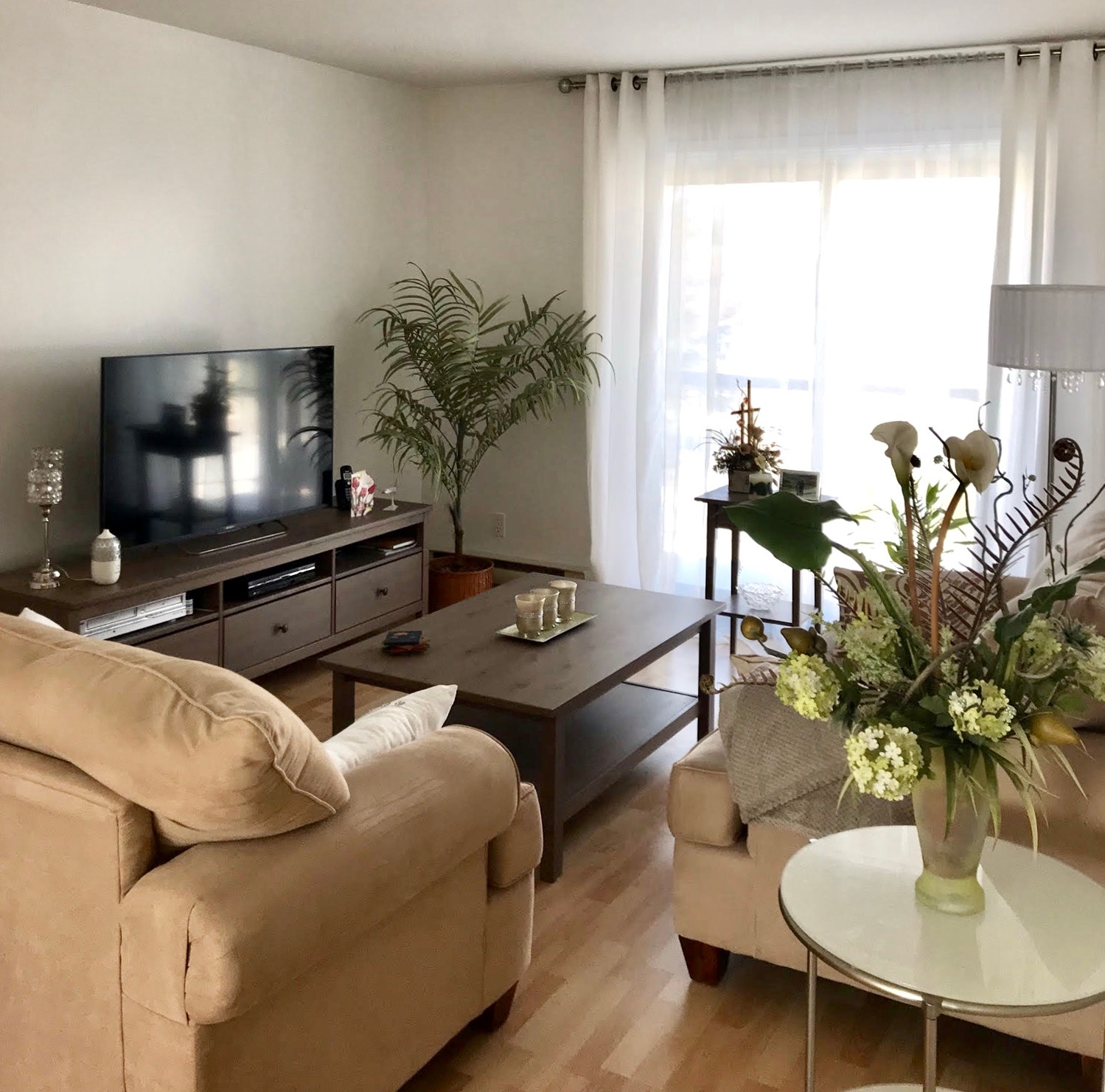 216 Rue Charles É Grenier — photo 1
