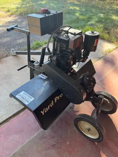 Model TS200DR. Works great, no issues. Located in Aumond, QC. Can also bring to Ottawa, ON.