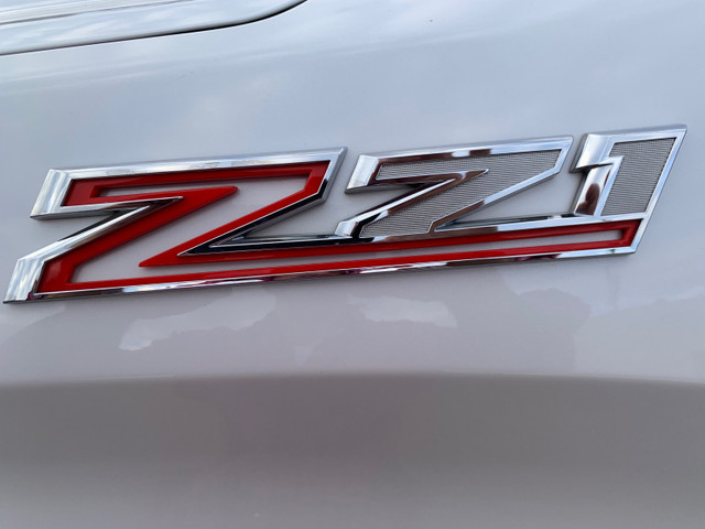 2019 Chevy Silverado Z71 LT Double Cab $30900  in Cars & Trucks in Williams Lake - Image 4