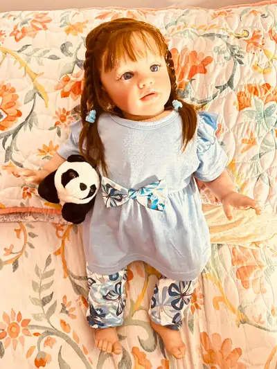 REBORN TODDLER DOLL Neuve. Fait a la main a partir du kit Betty. Beautiful "Pippa"doll. Her longs ha...