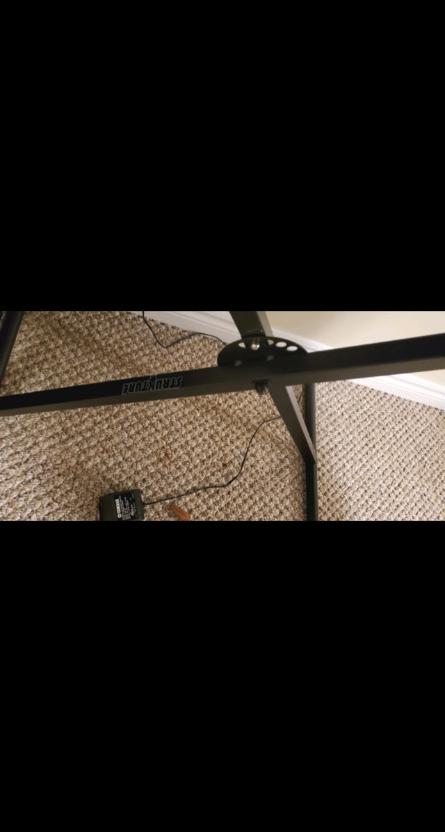 Yamaha PSR 172 Keyboard w Stand Pianos & Keyboards London Kijiji