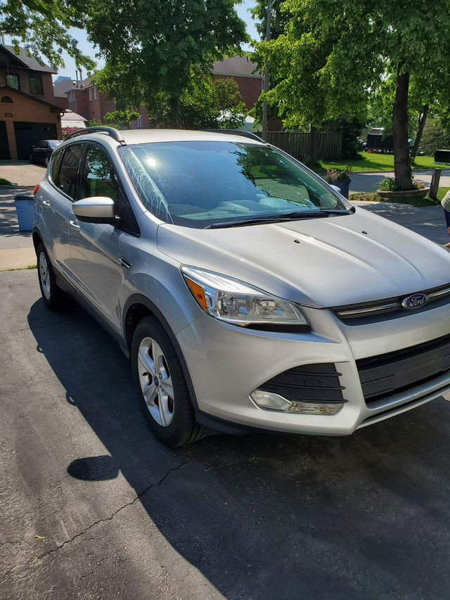 Ford Escape 2014 SE for Sale in Cars & Trucks in City of Toronto - Image 2