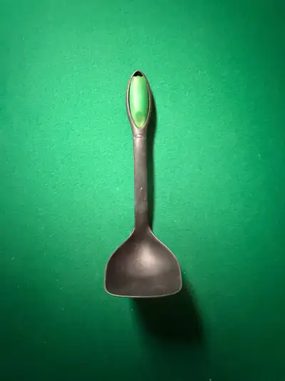 B18 / Starfrit Spatula, View more