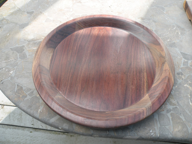 Walnut Platter in Other in Cambridge - Image 2