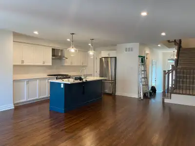Immaculate beautiful townhome in stitsville. Close to all amenities, schools and parks. Suitable for...