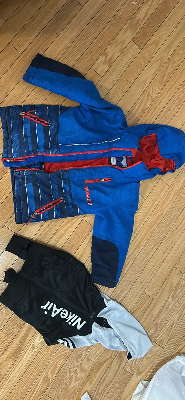 Boys Ski jacket  in Kids & Youth in Ottawa - Image 6