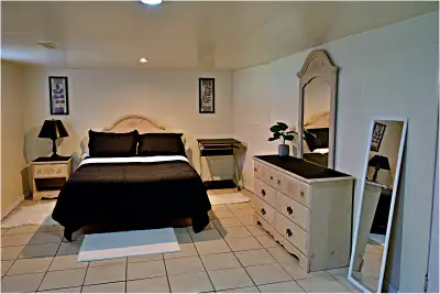 Offering a basement for rent to a working "single" person. Fully furnished and fully equipped, priva...