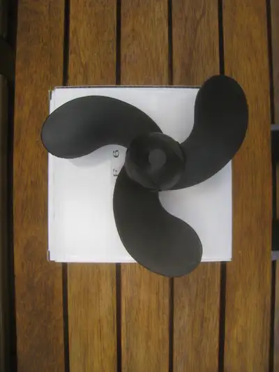 Spare props. Stock propeller Size: 7.4 Diameter. Both composite nylon and aluminum available. Also f...