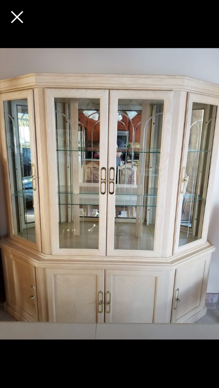 dining room set in Dining Tables & Sets in Laval / North Shore - Image 4