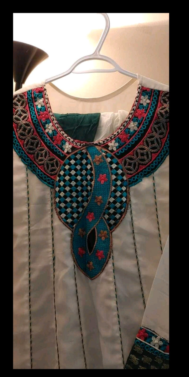 Beautiful 3pc frock dress dans Femmes - Robes et jupes  à Saskatoon - Image 2