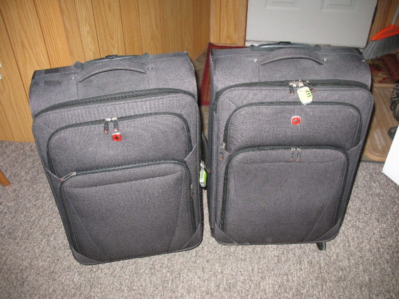 Suitcases Other Grand Bend Kijiji