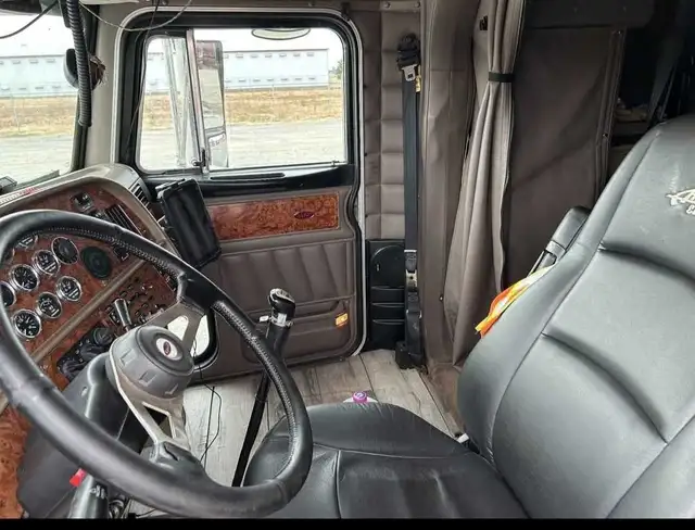 peterbilt 37965415150432770121