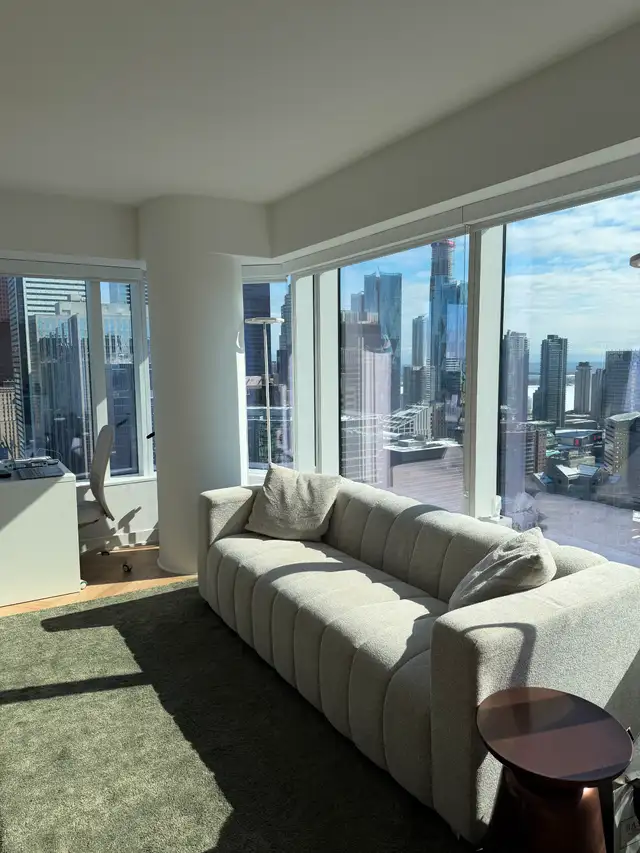 Assignment Lease - August to October - Downtown - Toronto House in Long Term Rentals in City of Toronto - Image 4