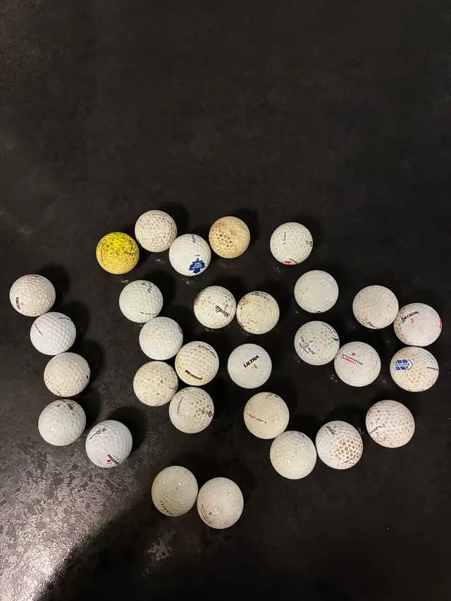 Golf clubs, golf balls, golf tees in Golf in Peterborough - Image 3