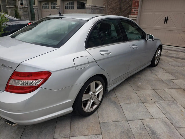 2010 Mercedes-Benz C-300 4-Matic in Cars & Trucks in Markham / York Region - Image 4