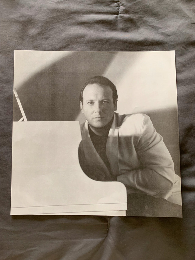 Mark Gray This Ol' Piano Vinyl Record Album in CDs, DVDs & Blu-ray in Kitchener / Waterloo - Image 2