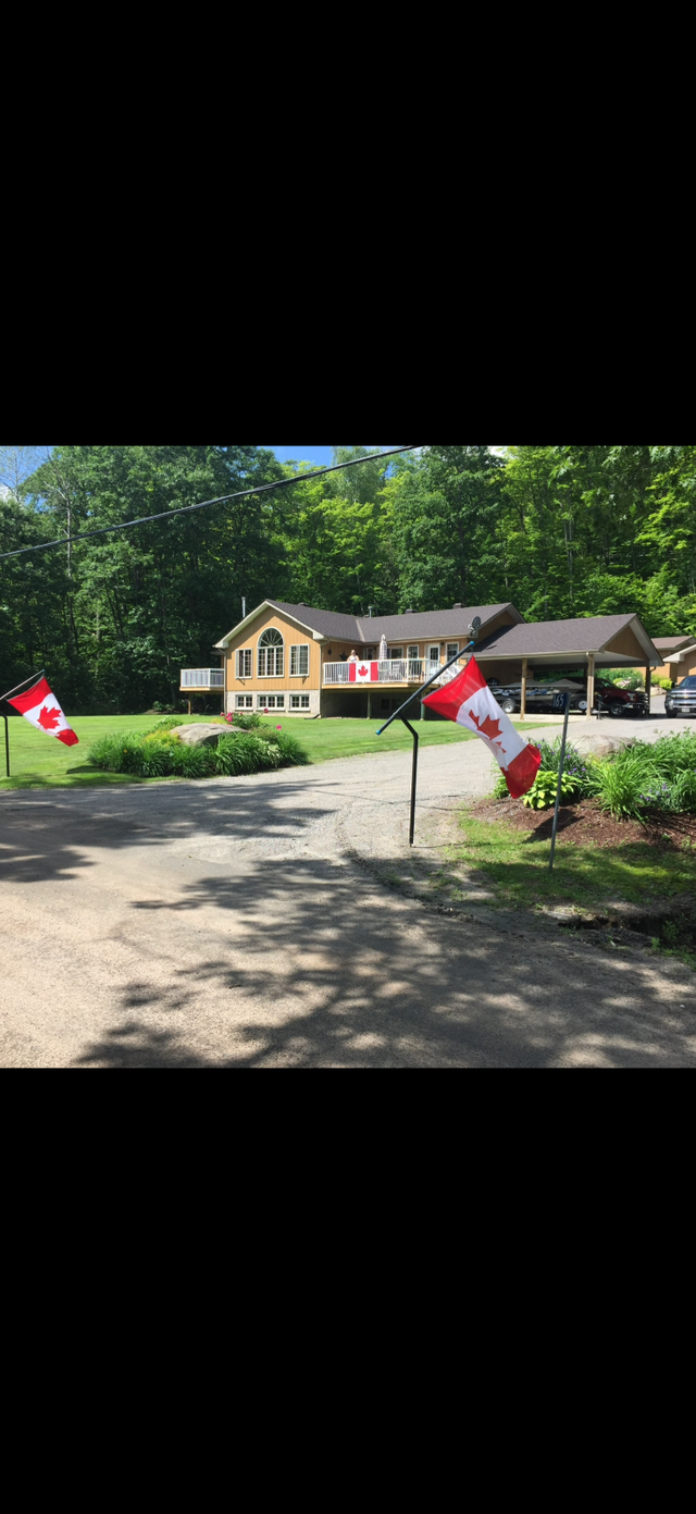 House for Sale on Kamaniskeg Lake