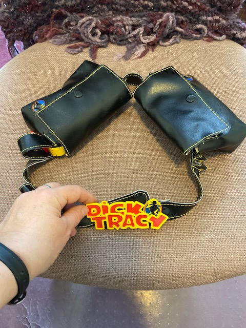 Dick Tracy Utility Belt – jim in Arts & Collectibles in Owen Sound